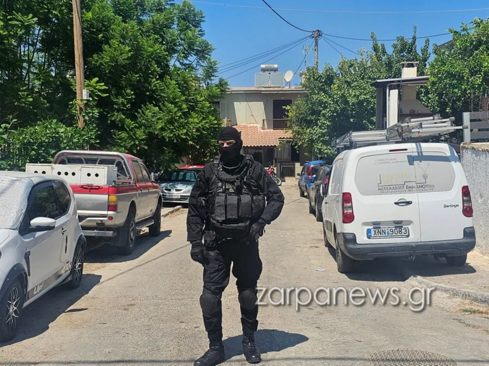 Οι τραυματίες αστυνομικοί μεταφέρθηκαν στο νοσοκομείο Χανίων