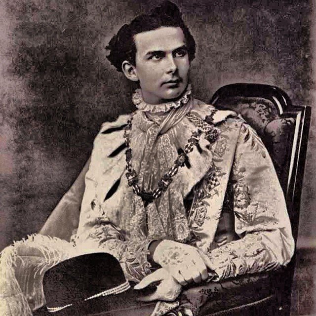O Λουδοβίκος Β' της Βαυαρίας / Φωτογραφία: @ludwig_ii_of_bavaria/Instagram