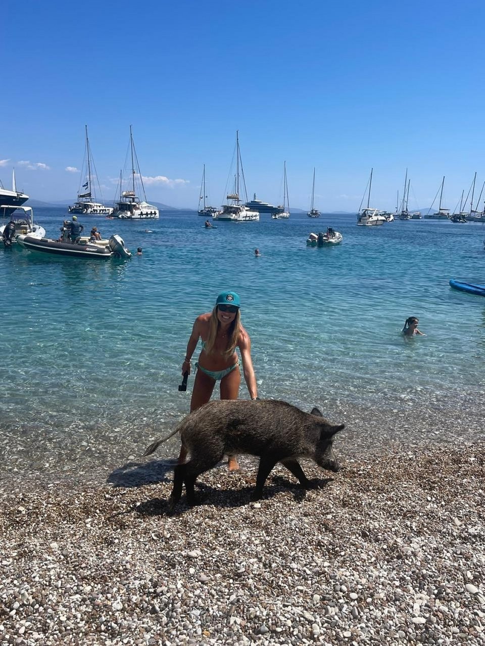 Η Μαριέττα Χρουσαλά απολαμβάνει τις διακοπές της