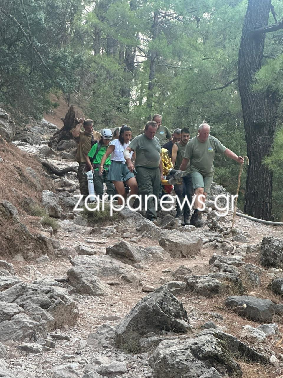Διάσωση τραυματία στο φαράγγι της Σαμαριάς