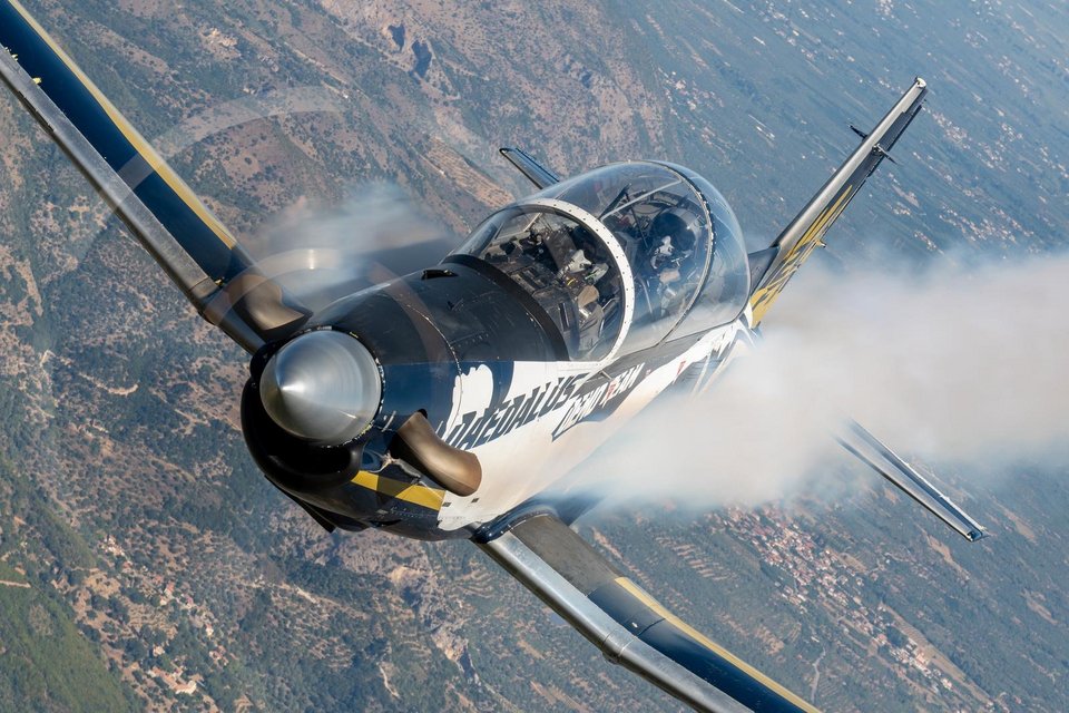 Ελληνικό Daedalus T-6