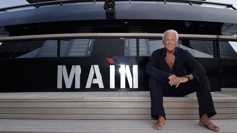 Η θαλαμηγός «Main» τού Τζόρτζιο Αρμάνι