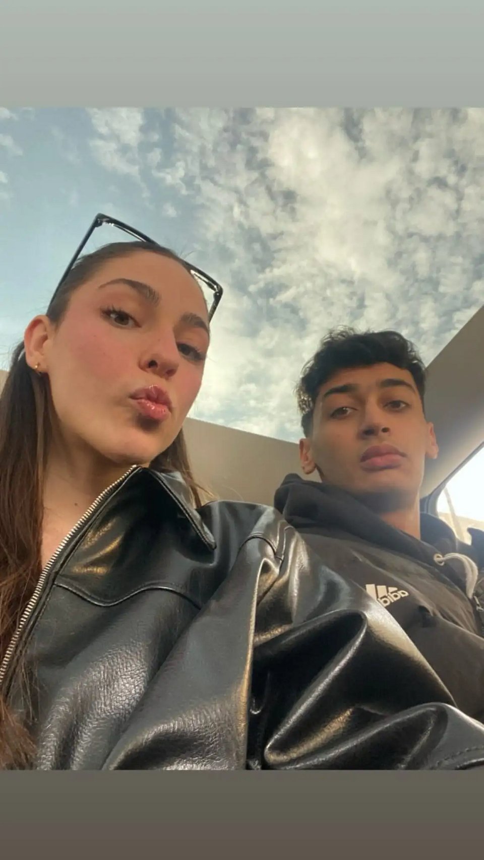 Ο Αλέξανδρος και η κοπέλα του