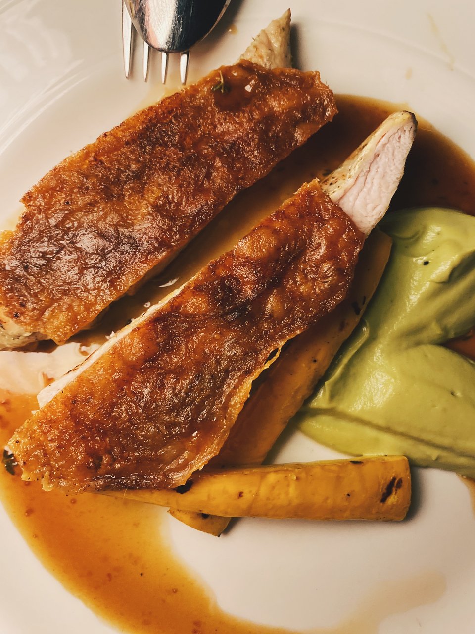 Κοτόπουλο με κρέμα κολοκυθιού / Φωτογραφία: Μάνος Λειβαδάρος/iefimerida