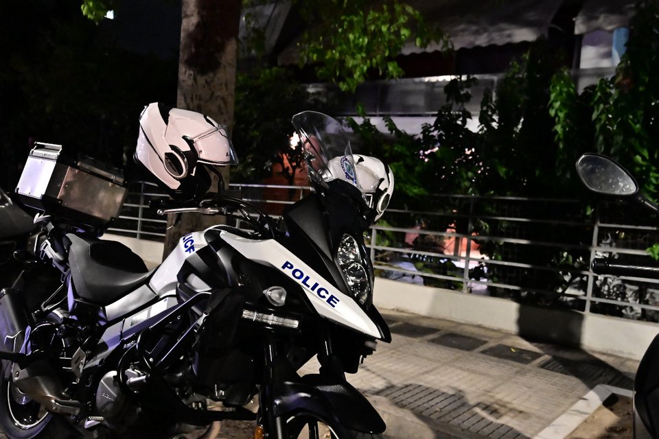 Το διαμέρισμα στον Νέο Κόσμο όπου εντοπίστηκε νεκρό το ηλικιωμένο ζευγάρι / Φωτογραφία EUROKINISSI