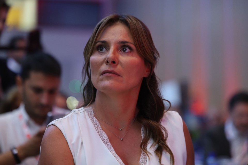 Η σύζυγος του Αλέξη Τσίπρα Περιστέρα Μπαζιάνα