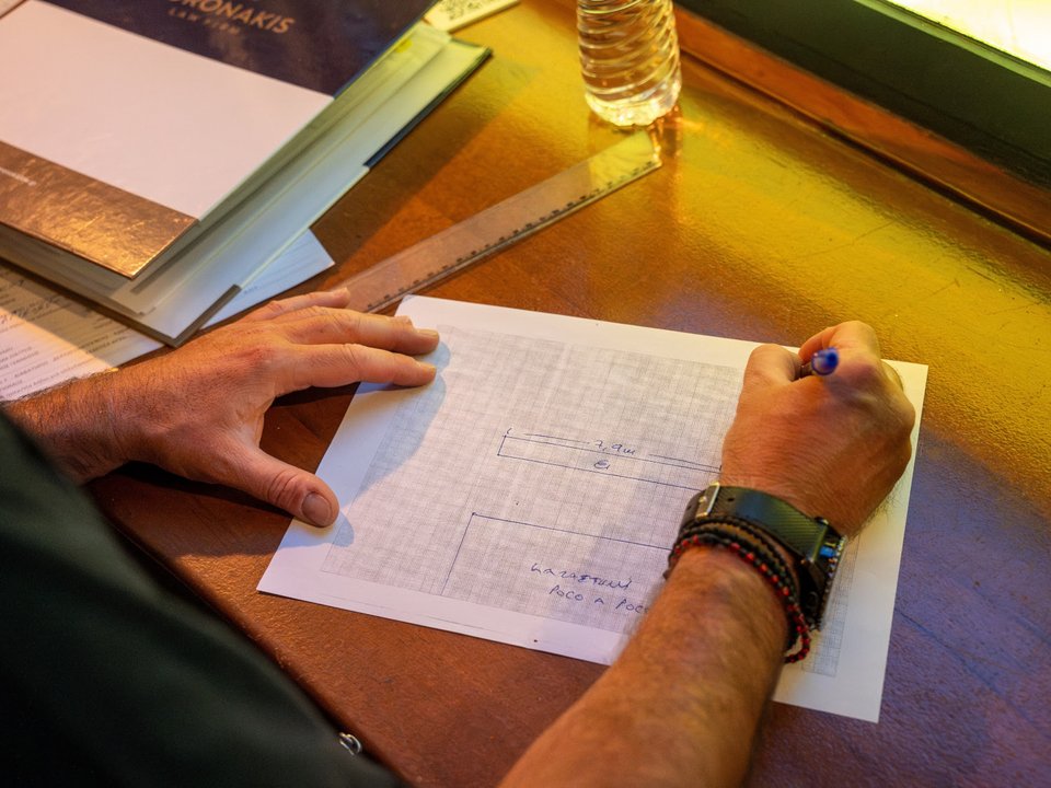 Νέες προσωρινές σφραγίσεις καταστημάτων για υπέρβαση κοινοχρήστου χώρου