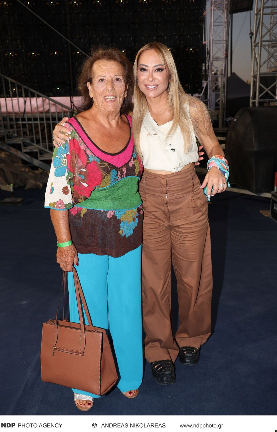 Βάσω Καζαντζίδη, Μελίνα Ασλανίδου