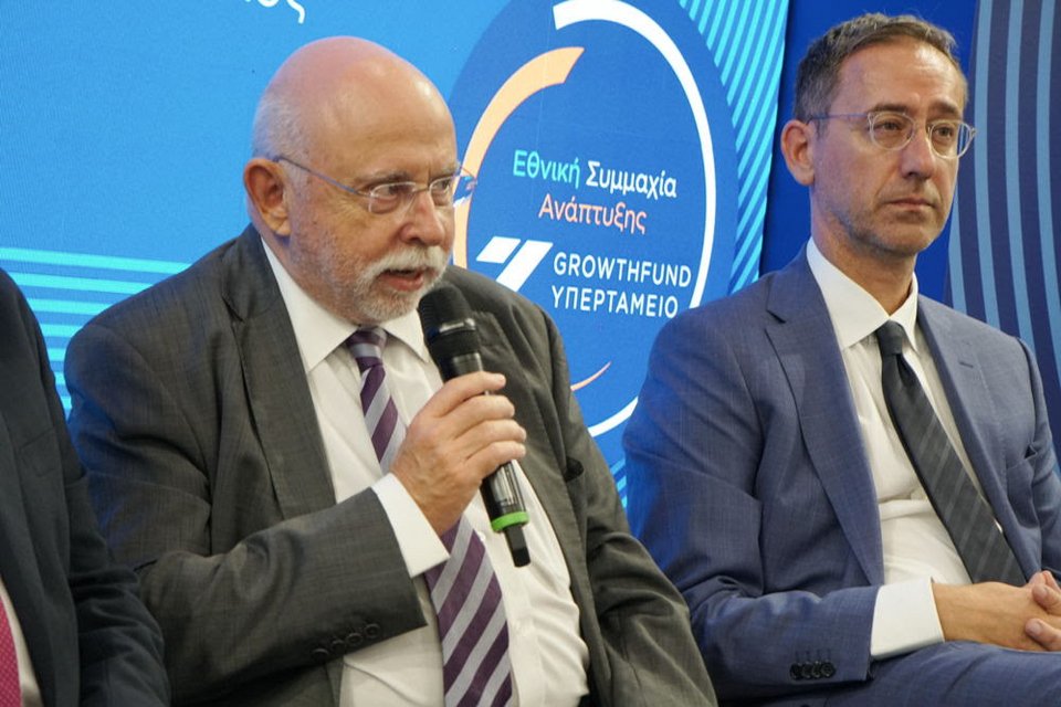Ντίνος Μπενρουμπής