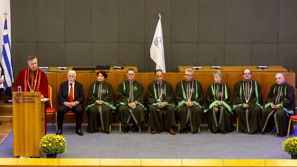 Στιγμιότυπα από την Τελετή Αναγόρευσης του Δρ. Γεωργίου Β. Αποστολόπουλου, Προέδρου του Ομίλου Ιατρικού Αθηνών, σε Επίτιμο Διδάκτορα του Τμήματος Βιοϊατρικών Επιστημών του Διεθνούς Πανεπιστημίου της Ελλάδος 