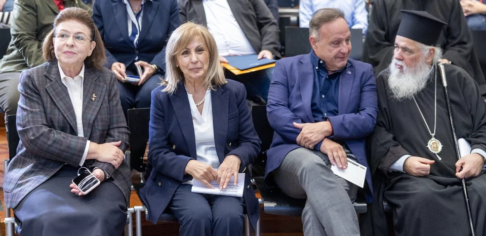 Λίνα Μενδώνη, Αθηνά Αηδονά,Στέλιος Αγγελούδης, Μητροπολίτης Νεαπόλεως και Σταυρουπόλεως  κ. Βαρνάβας