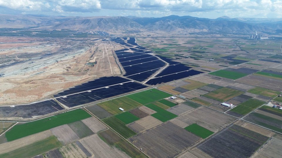  Φωτοβολταϊκή εγκατάσταση του ομίλου ΔΕΗ στη Δυτική Μακεδονία 