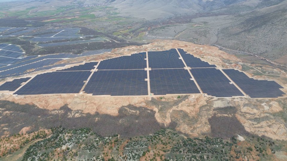 Φωτοβολταϊκή εγκατάσταση του ομίλου ΔΕΗ στη Δυτική Μακεδονία
