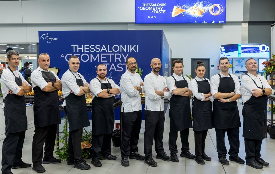 Η ομάδα του Hyatt Regency Thessaloniki που επιμελήθηκε τη γευστική εμπειρία 