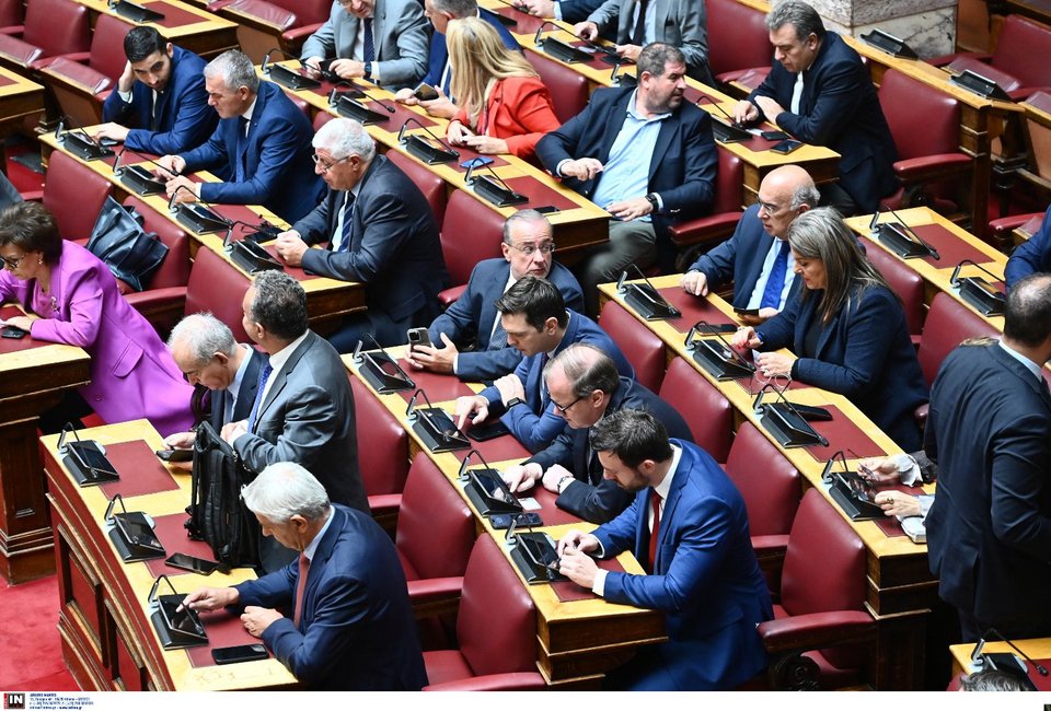 Στα έδρανα της ΝΔ