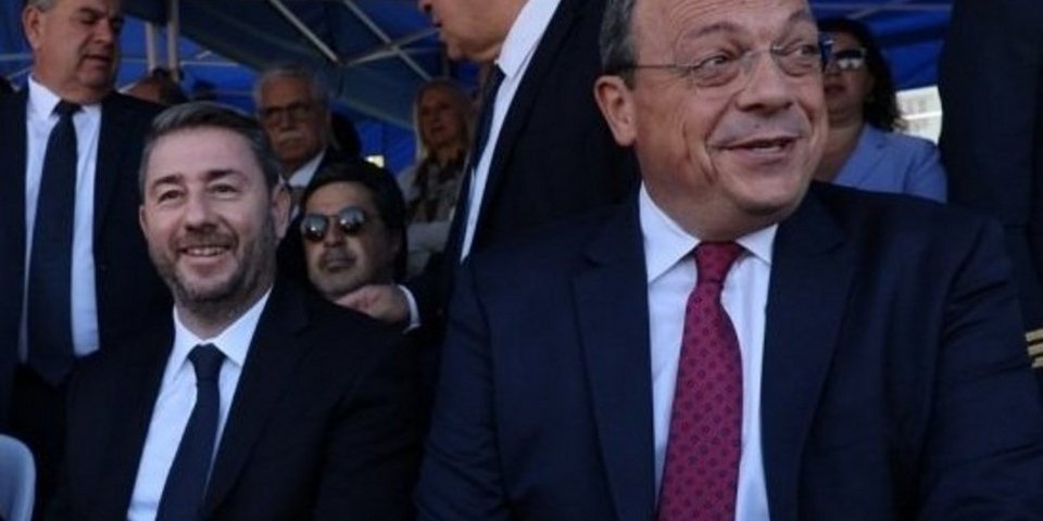 Εξέδρα των επισήμων στην παρέλαση της 28ης Οκτωβρίου στην Θεσσαλονίκη