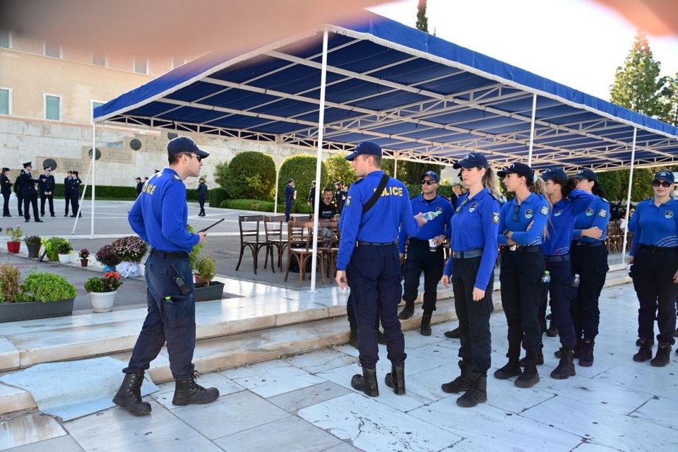 Αστυνομια στο Συνταγμα