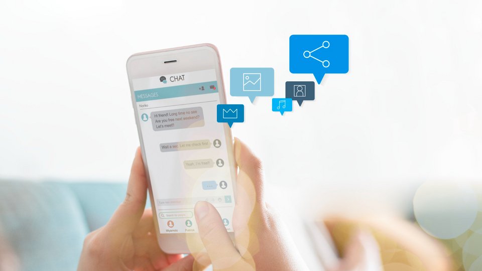 Ονομάστηκε «Chatfishing» και ήδη θεωρείται η πιο παράξενη, ύπουλη και αποκαλυπτική εξέλιξη στο online dating / SHUTTERSTOCK