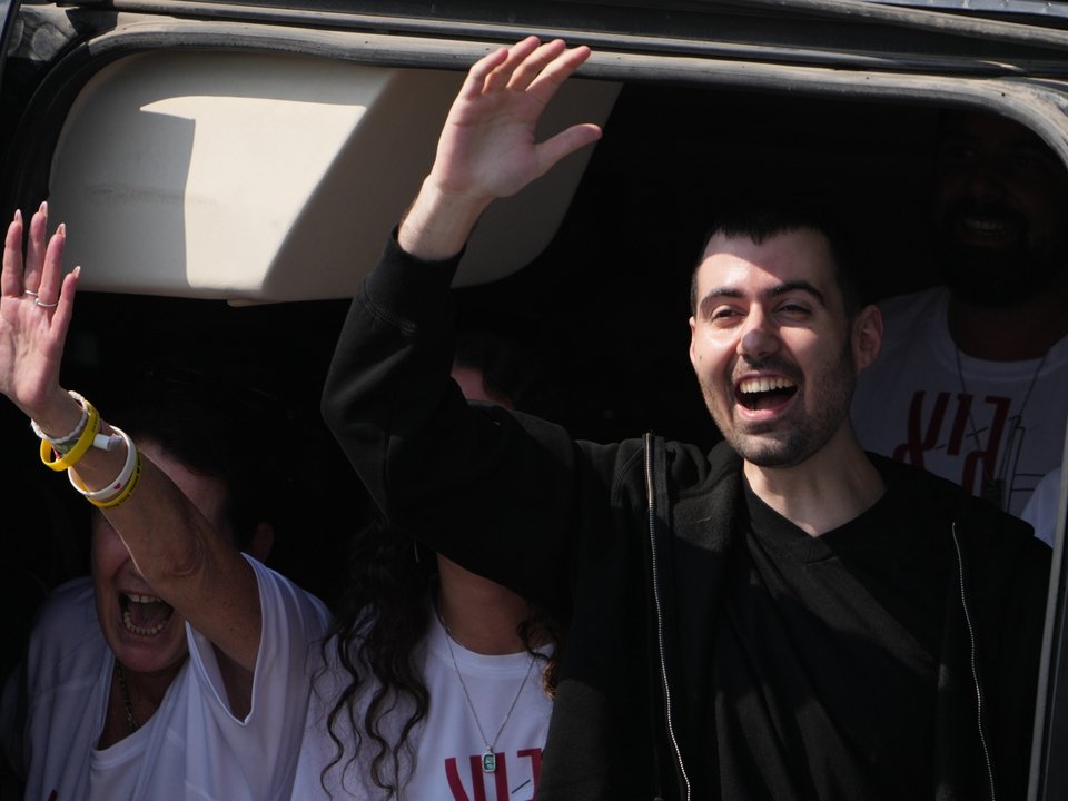 AP Photo/Ariel Schalit