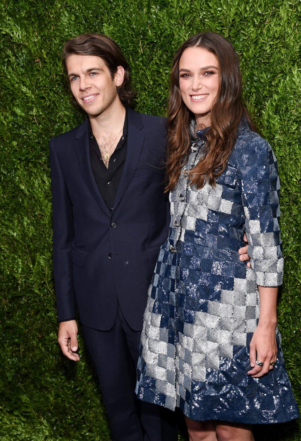 Η Κίρα Νάιτλι με τον σύζυγό της Τζέιμς Ράιτον 