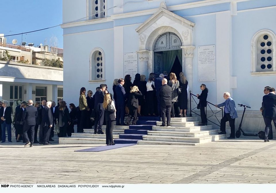 Το τελευταίο «αντίο» στη Μαρίσσα Λαιμού