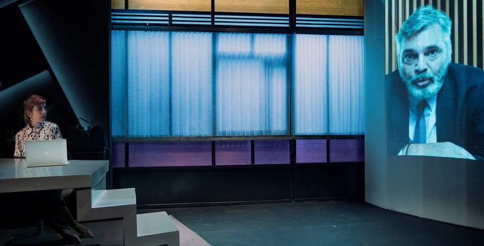 Η Ομάδα Νάμα, παρουσιάζει την Linda της Penelope Skinner σε σκηνοθεσία Ελένης Σκότη