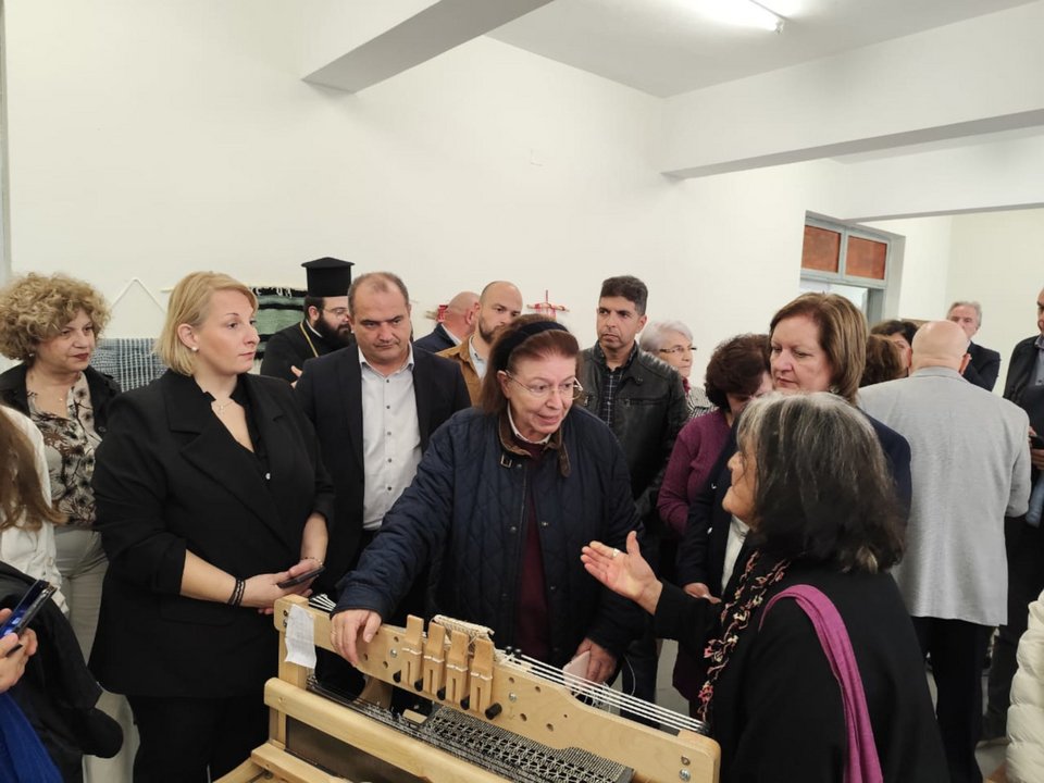 Η Υπουργός Πολιτισμού στη δομή Υφαντικής στο Σοφικό