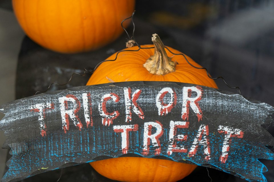 Τrick or treat?