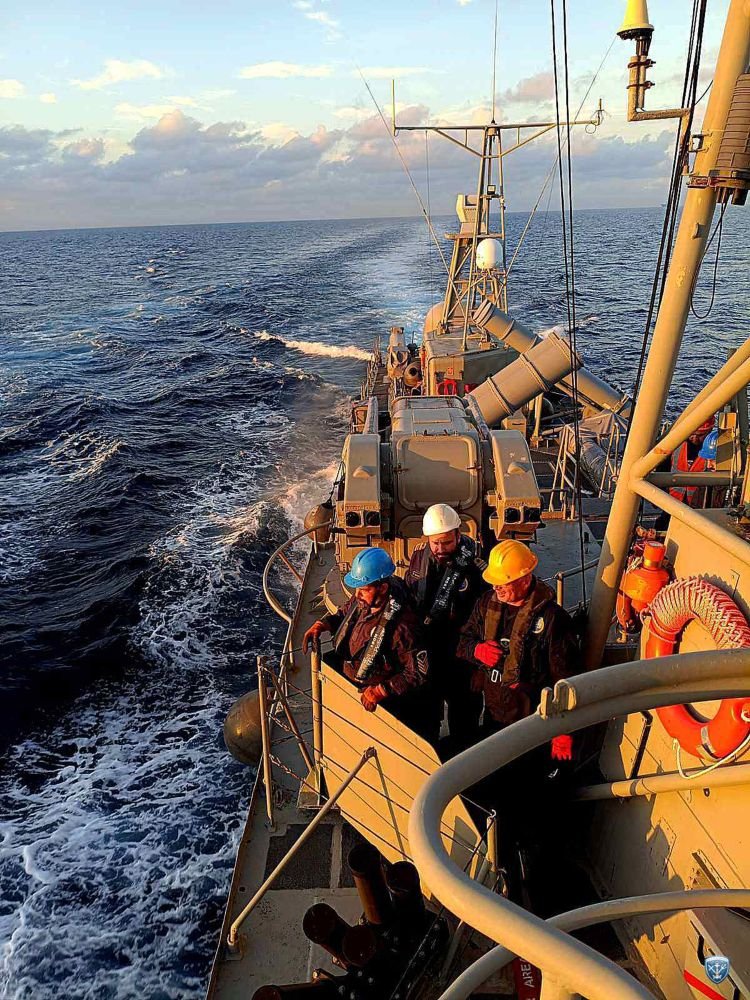 Στις ασκήσεις συμμετείχαν Πλοία των Διοικήσεων, Φρεγατών (ΔΦΓ), Ταχέων Σκαφών (ΔΤΣ), Πλοίων Επιτήρησης (ΔΠΕ), Υποβρυχίων (ΔΥ), Υποβρυχίων Καταστροφών (ΔΥΚ), καθώς και ιπτάμενα μέσα της Αεροπορίας Ναυτικού (ΔΑΝ)