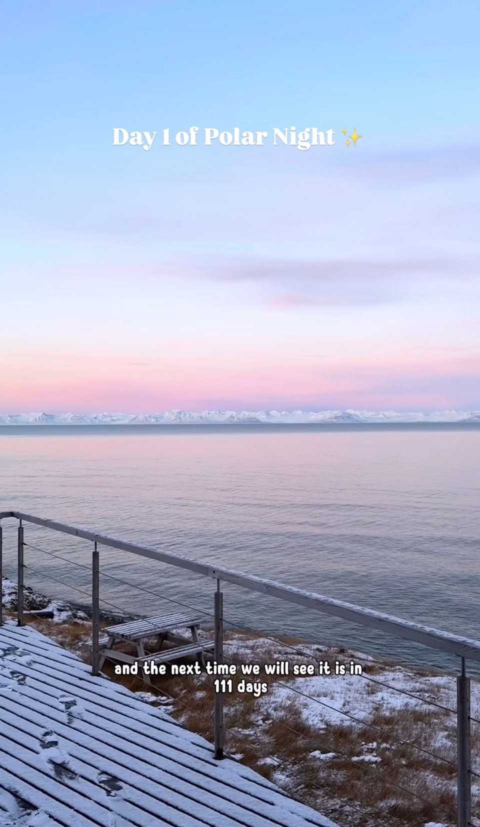 Το σβηστό φως που θα υπάρχει για κάποιες ώρες την ημέρα, για περίπου μια εβδομάδα, μέχρι το Σβάλμπαρντ να βυθιστεί πλήρως στο σκοτάδι.