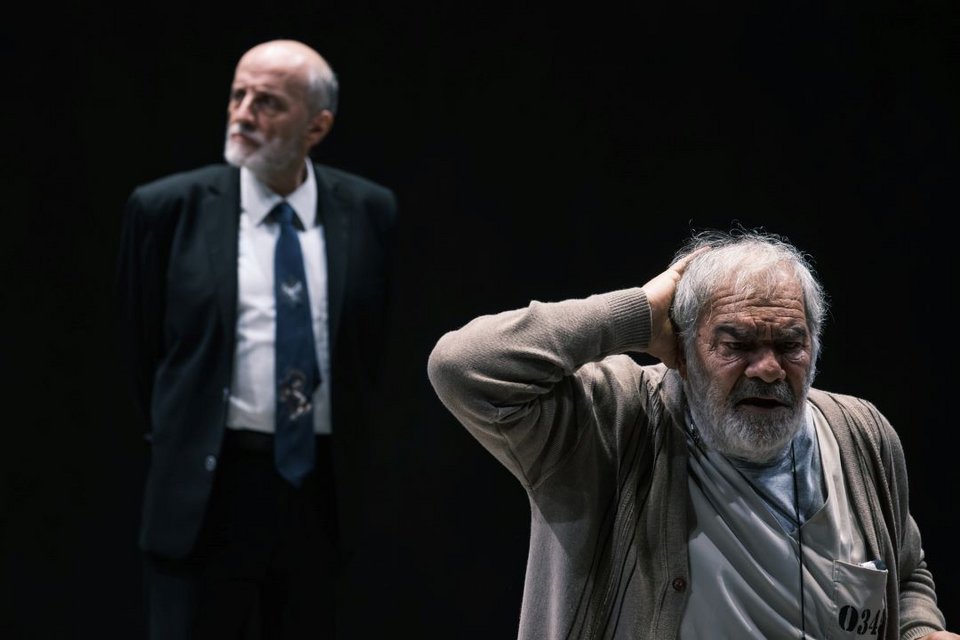 θρεατρο ανεσις φυλακή σκηνικό νίκος ψαρρας