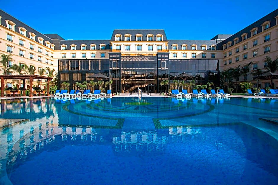 Το ξενοδοχείο Renaissance Cairo Mirage City στο Κάιρο, όπου διαμένουν οι 150 τρομοκράτες
