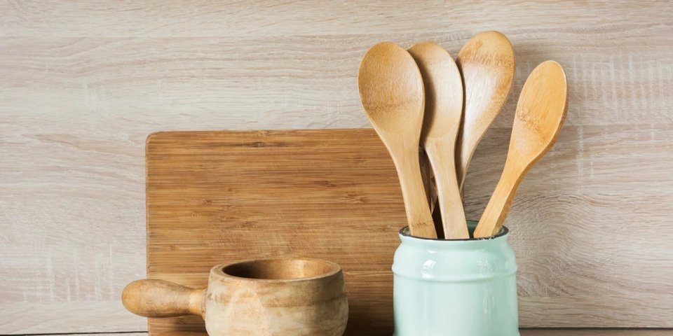 Ξύλινες κουτάλες / Φωτογραφία: Shutterstock
