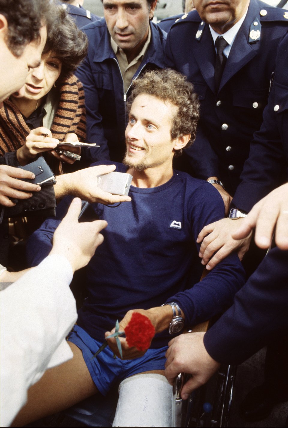 Ο Χρήστος Λάμπρης έχει επιστρέψει τραυματίας στην Ελλάδα