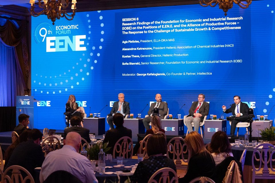 Άγις Πιστιόλας, Αλέξανδρος Κατραούζος, Κώστας Θέος, Σοφία Σταυράκη