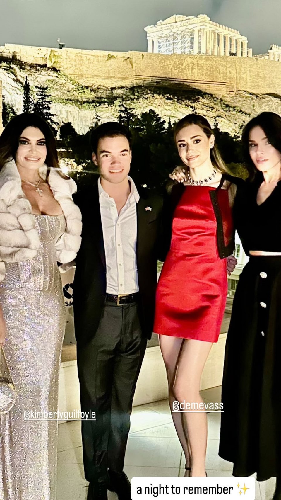 Κίμπερλι Γκίλφοϊλ, Ρόναν, Δήμητρα Βασιλάτου και Σίλια Κριθαριώτη