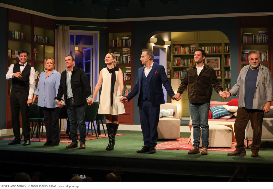 Λευτέρης Ζαμπετάκης-Ρένια Λουιζίδου-Κωνσταντίνος Μαρκουλάκης-Ντόρα Μακρυγιάννη-Κρατερός Κατσούλης-Ιεροκλής Μιχαηλίδης