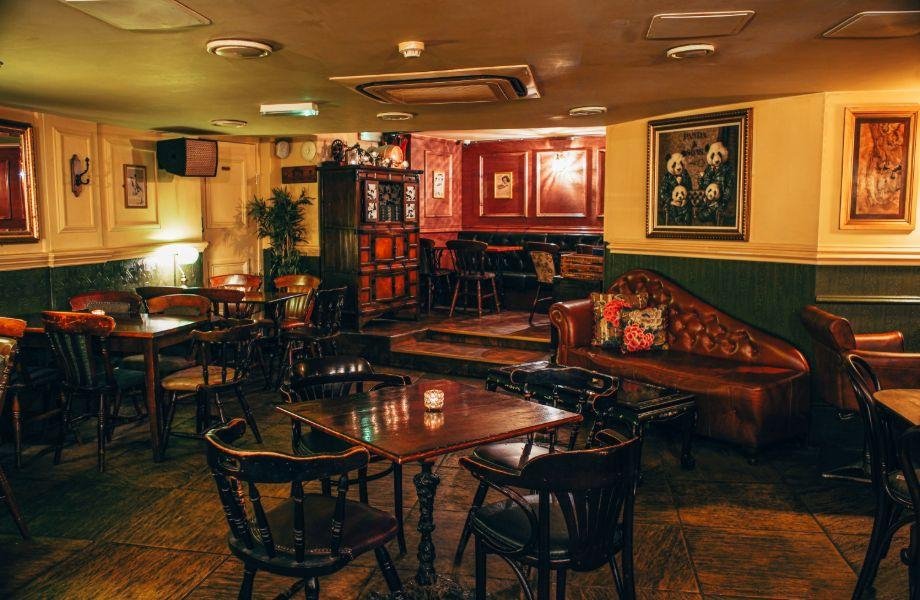 Το Panda &amp; Sons