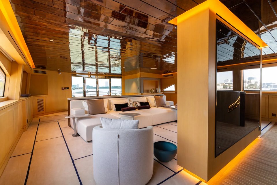 Φωτογραφία: Bush and Noble