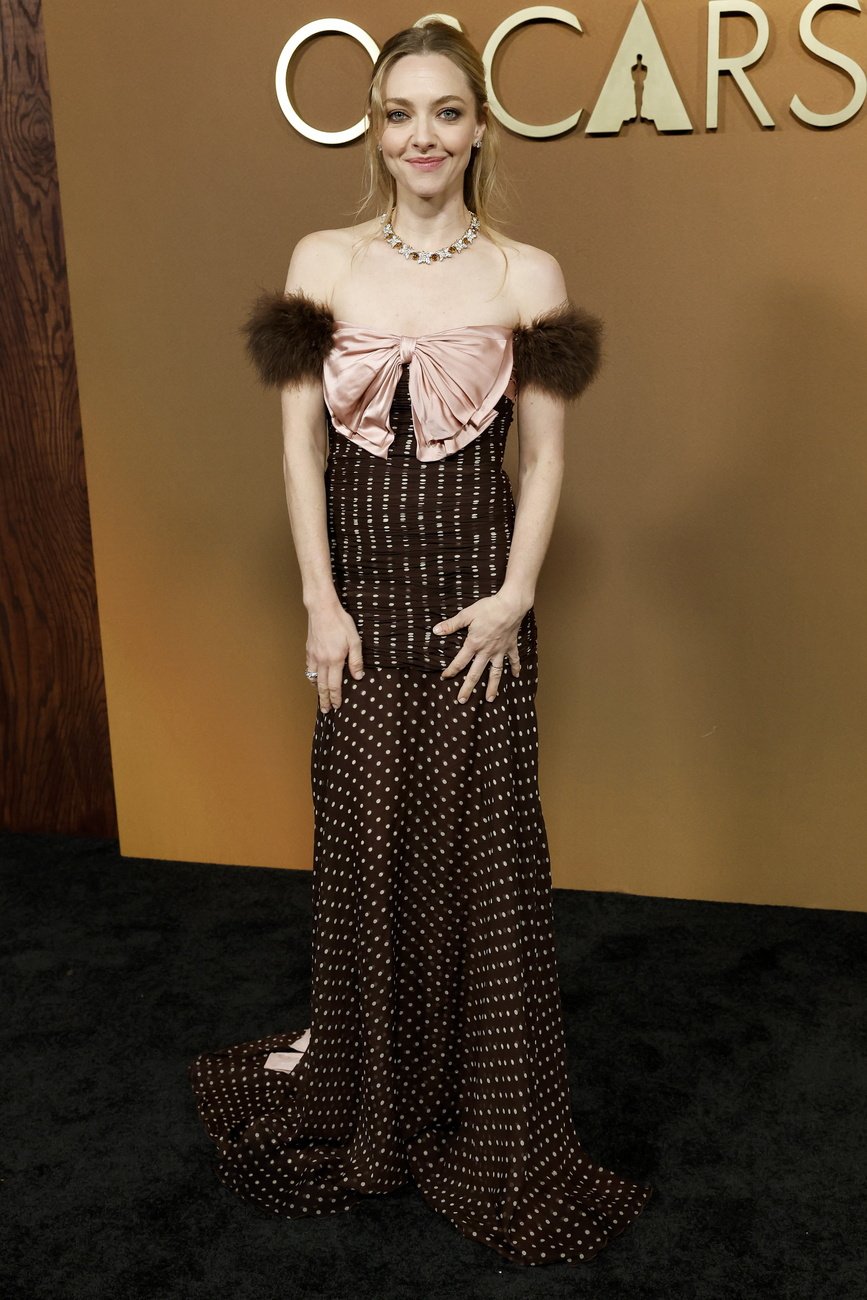 H Αμάντα Σέιφριντ με Valentino