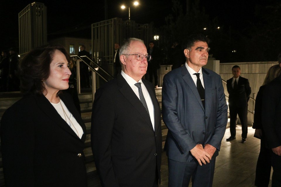 Ο Πρόεδρος της Δημοκρατίας Κωνσταντίνος Τασούλας και ο Γιάννης Βαρδινογιάννης