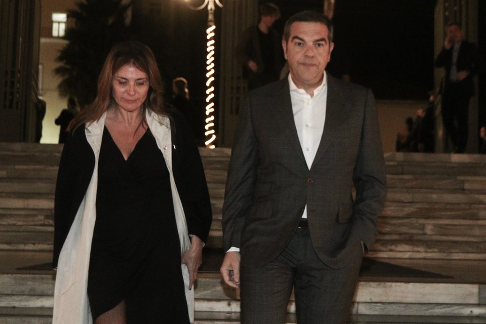 Η Μπέττυ Μπαζιάνα και ο πρώην πρωθυπουργός Αλέξης Τσίπρας