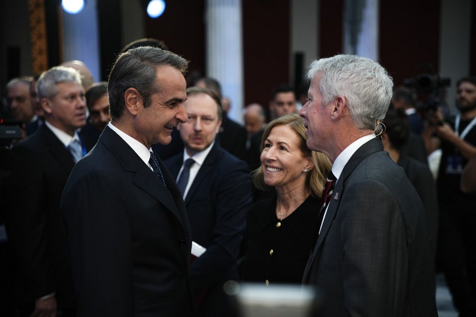 Ο πρωθυπουργός Κυριάκος Μητσοτάκης και ο Αμερικανός υπουργός Ενέργειας Κρις Ράιτ / Φωτογραφία: Menelaos Myrillas / SOOC 