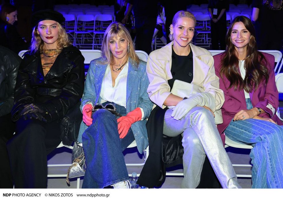 Υβόννη Ντόστα-Σούλα Λιάκου-Έλενα Γαλύφα-Ηλιάνα Παπαγεωργίου