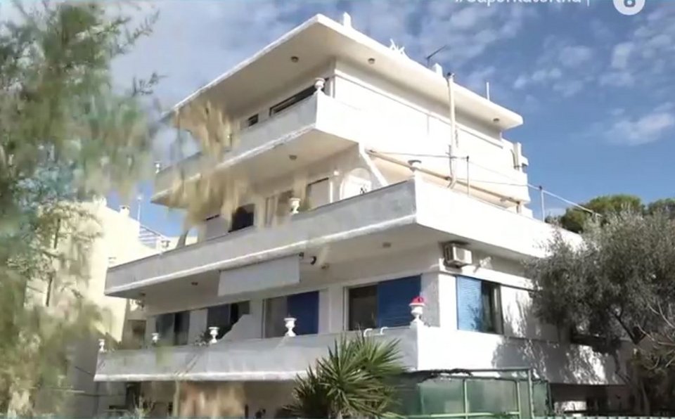 Η πολυκατοικία που πουλάει ο Γιάννης Γαλάτης 
