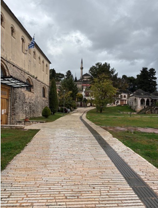 Η γενική γραμματέας της Ισραηλίτικης Κοινότητας Αλέγρα Μάτσα μίλησε για την Ιερά Συναγωγή Kehila Kedosha Yashan