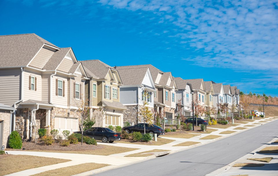 Κατοικίες στην Ατλάντα, πρωτεύουσα της Τζόρτζια των ΗΠΑ / Shutterstock