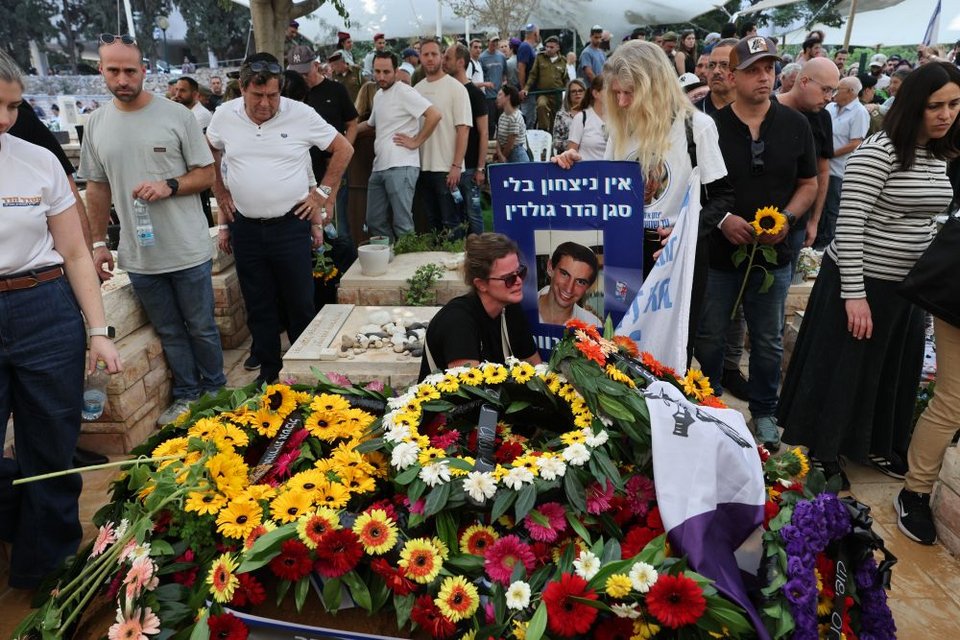 Ο Χαντάρ Γκόλντιν ενταφιάσθηκε 11 χρόνια αφού σκοτώθηκε στη Γάζα