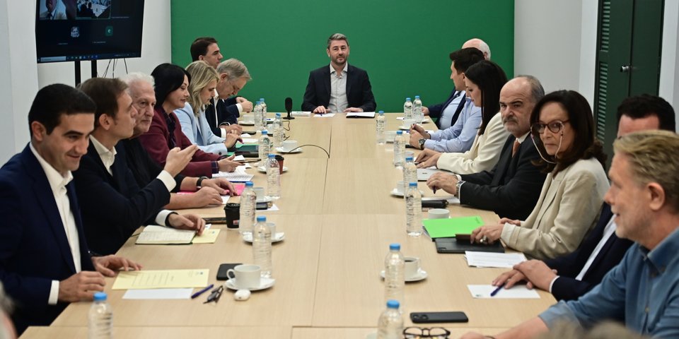 Η συνεδρίαση της ΠΓ της ΚΟΕΣ του ΠΑΣΟΚ