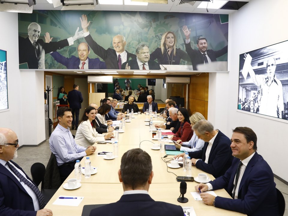 Συνεδρίαση της ΠΓ της ΚΟΕΣ του ΠΑΣΟΚ -Φωτογραφία: Intimenews/ΣΑΡΕΛΑΣ ΔΗΜΗΤΡΗΣ